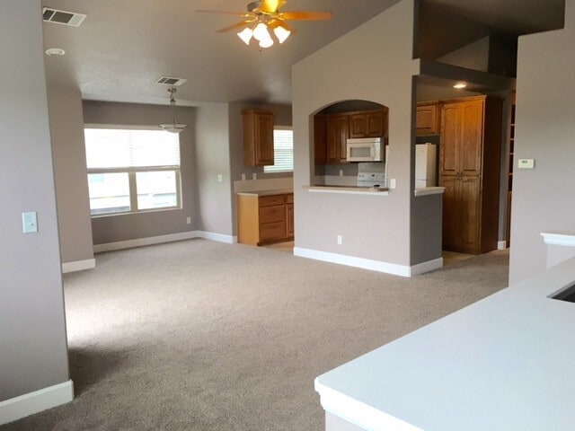 Primary Photo - Beautiful 1-Bedroom with Balcony & Garage