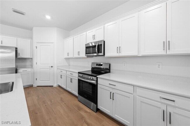 Building Photo - 14179 Winding Cedar Wy
