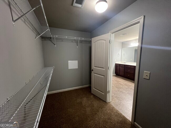 Building Photo - 204 Arden Dr