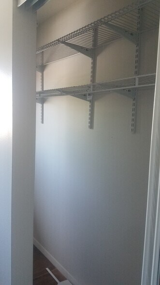 Building Photo - 8892 Jody Ln