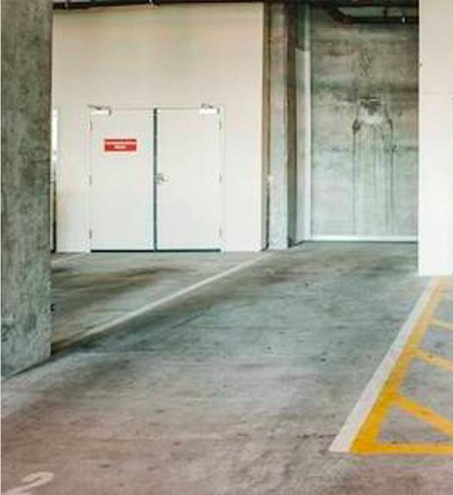 Parking - 655 Crockett St