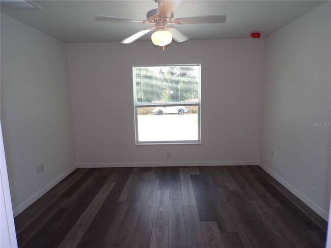 Building Photo - 29401 Goodhue St