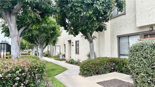 Building Photo - 4878 Embassy Cir