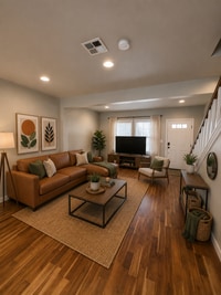 Building Photo - Say Goodbye To Apartment Living-This is the Extra Space You’ve Been Looking For!
