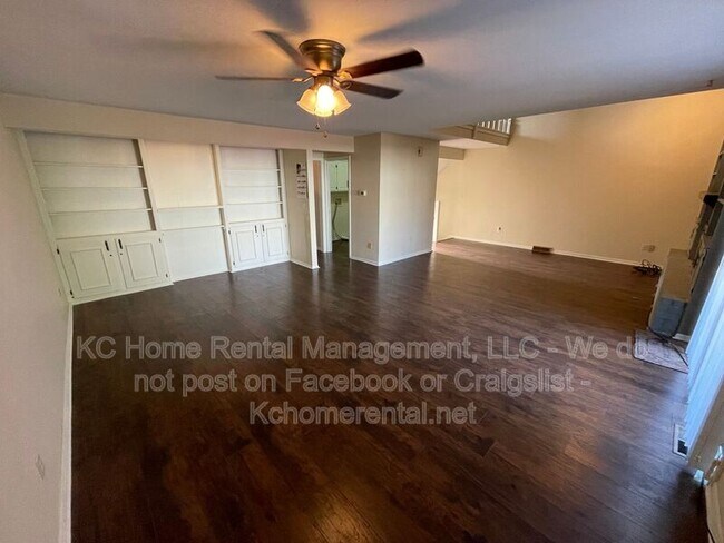 Building Photo - 209 Woodbridge Ln