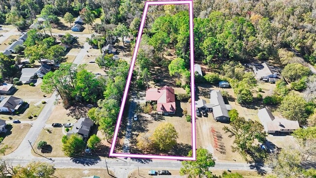 Building Photo - 1002 N Madison St