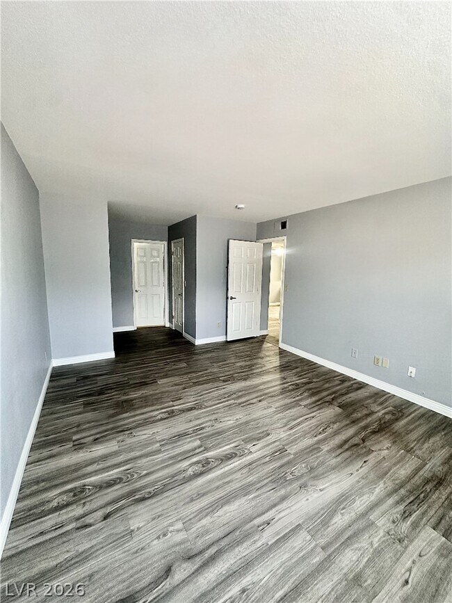 Building Photo - 2451 N Rainbow Blvd