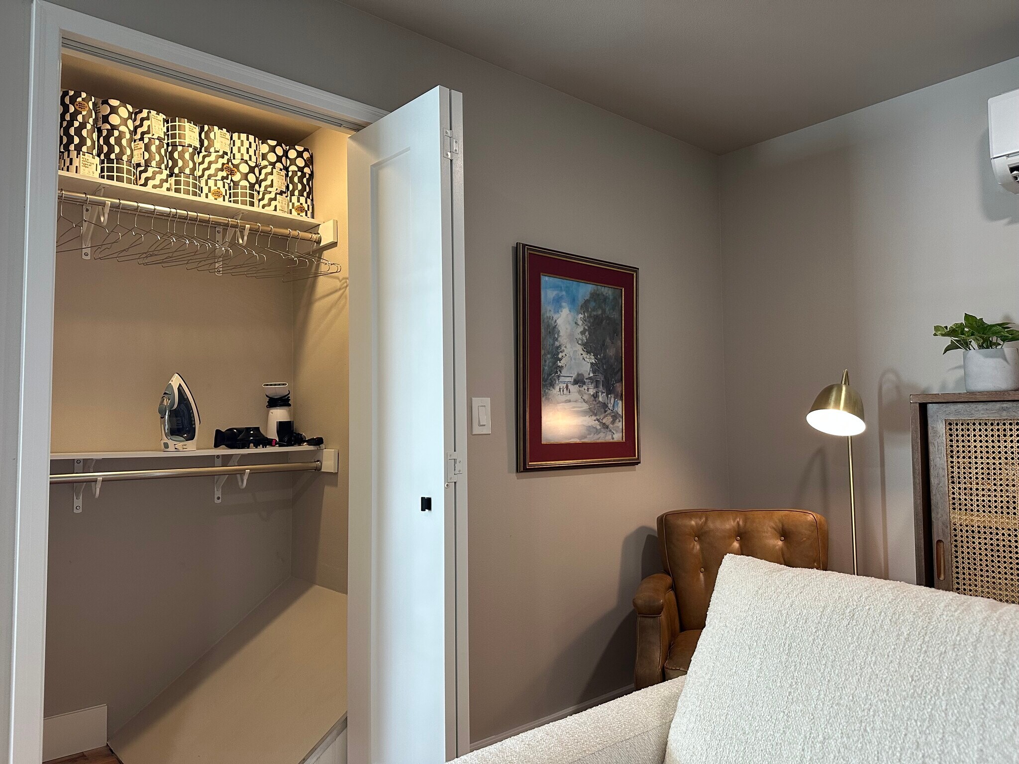 Bedroom 2 - 5403 Beacon Ave S