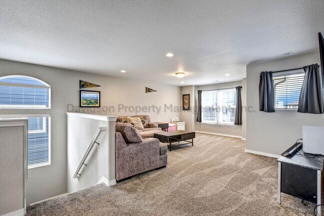 Building Photo - 8747 Bynum Dr
