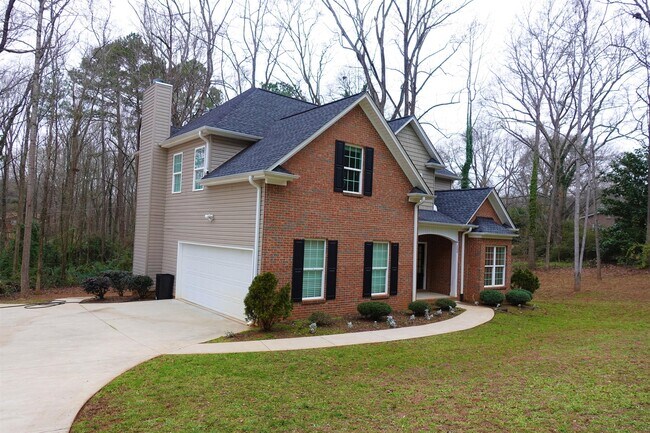 Building Photo - 200 State Rd S-42-2591