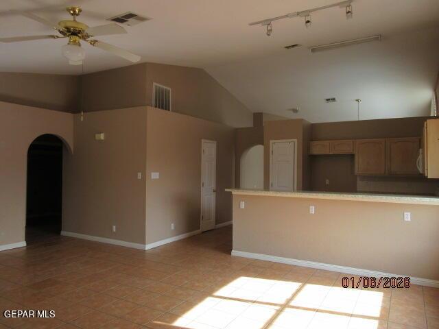 Building Photo - 1329 Desierto Rosa Pl