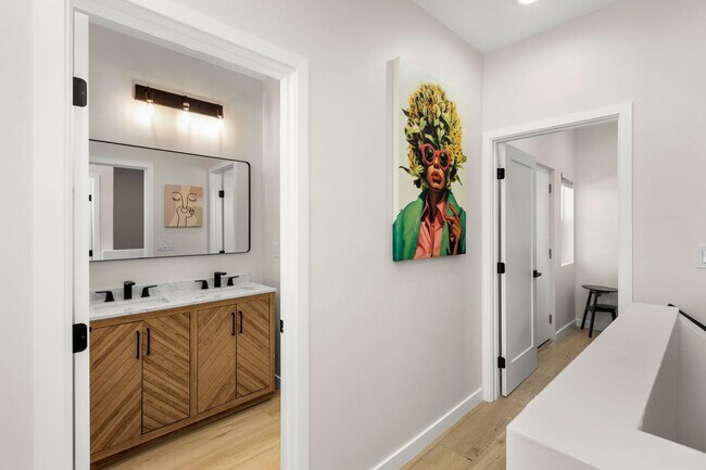 Building Photo - Brand new!