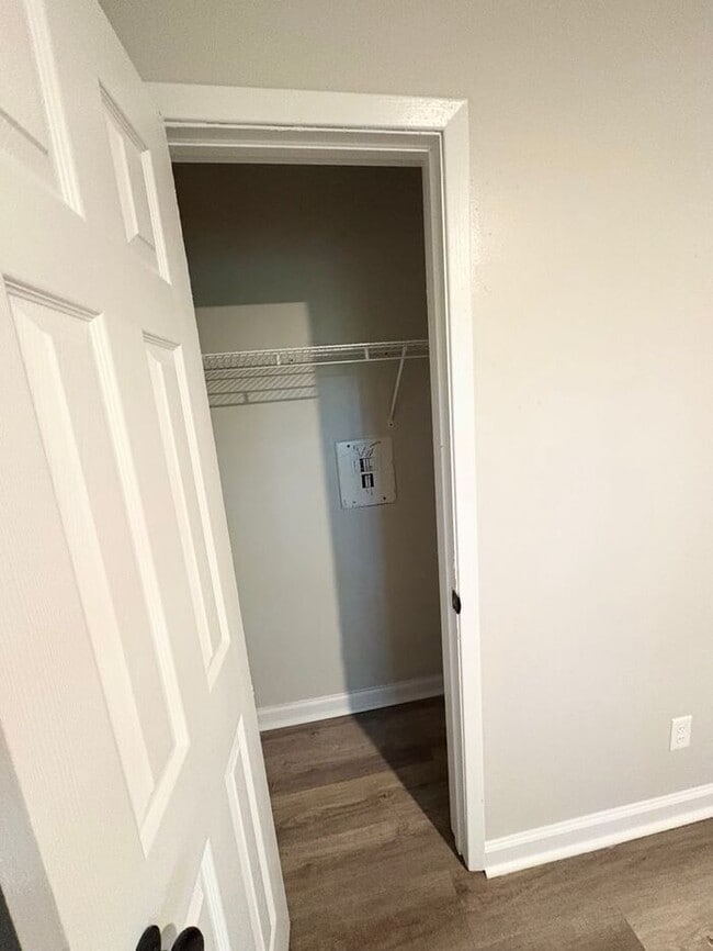 Building Photo - Steps from UofM & Highland Strip – First-Floor 2BR Apartment at The Den!