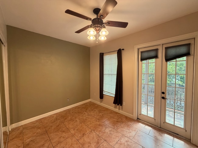 Building Photo - Jackson Square - 2 Bedroom, 2 Bathroom Condo **$400 Leasing Bonus**