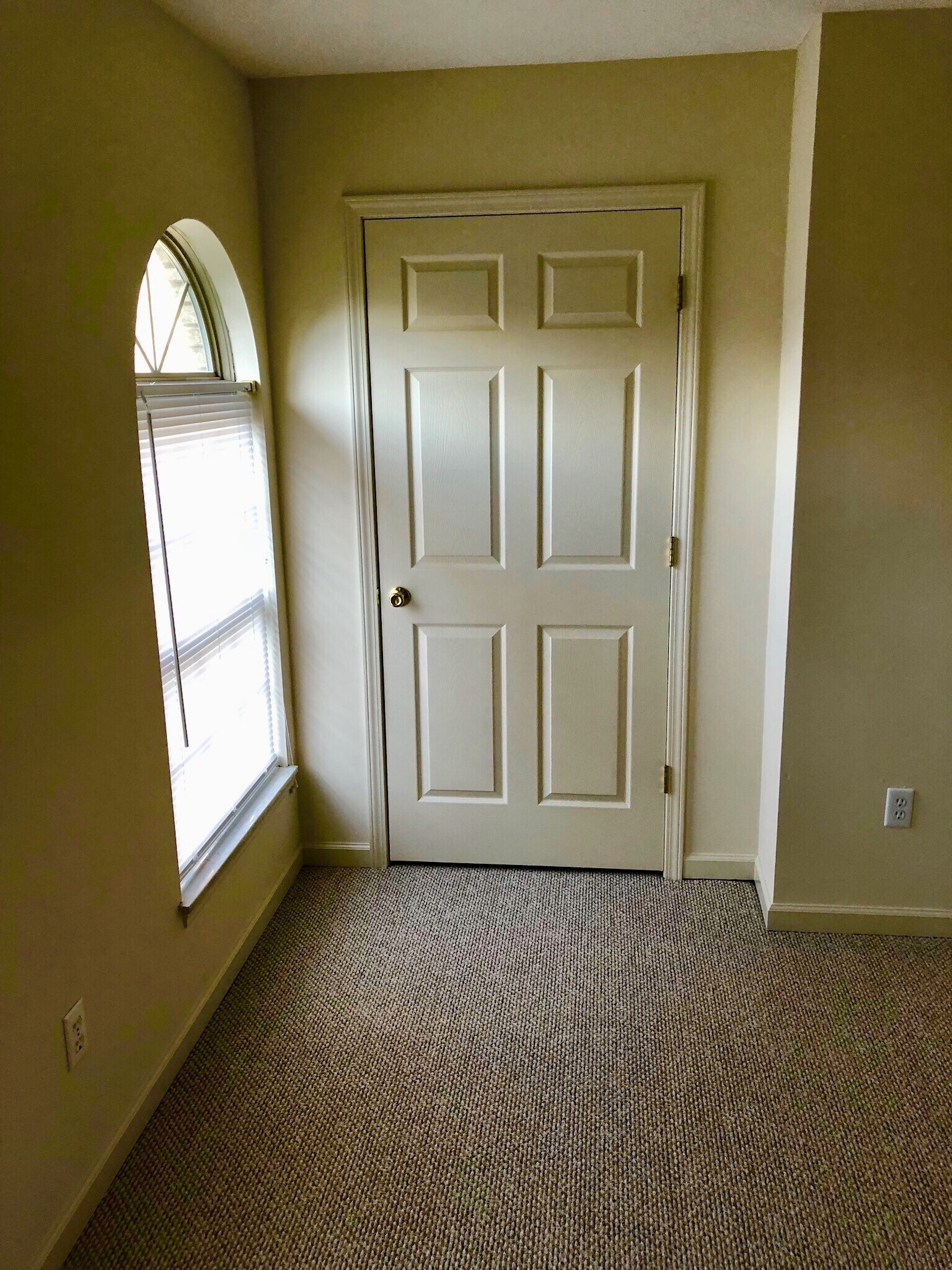 Building Photo - 1146 Northwood Loop