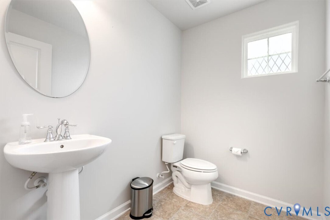 Building Photo - 10430 Eagle Ct