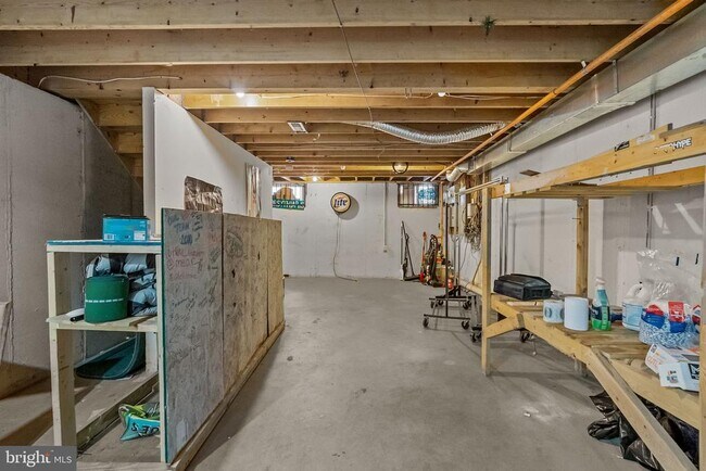 Building Photo - 1805 N 18th St