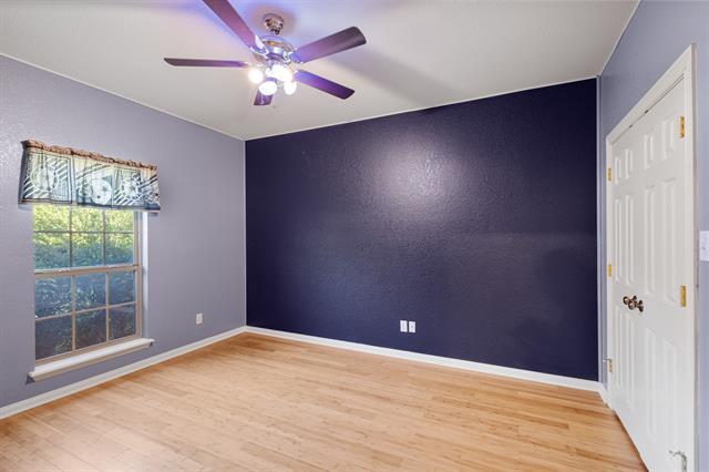 Building Photo - 19 Shady Creek Ln