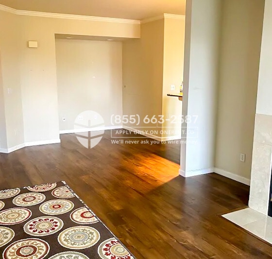 Building Photo - 38700 Tyson Ln