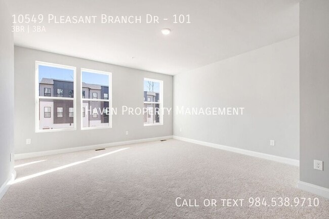 Building Photo - 10549 Pleasant Br Dr