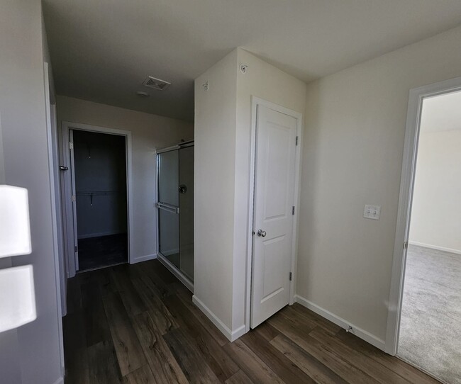 Building Photo - 2212 Horseshoe Cir