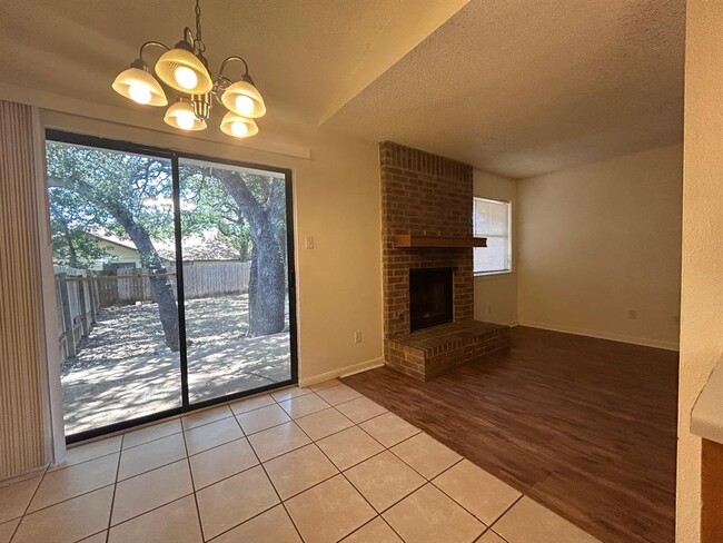 Building Photo - 2311 Whitlow Cove