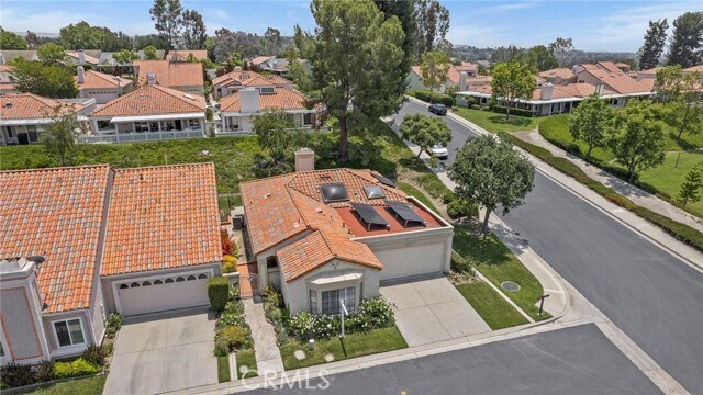 Building Photo - 28406 Buena Vista