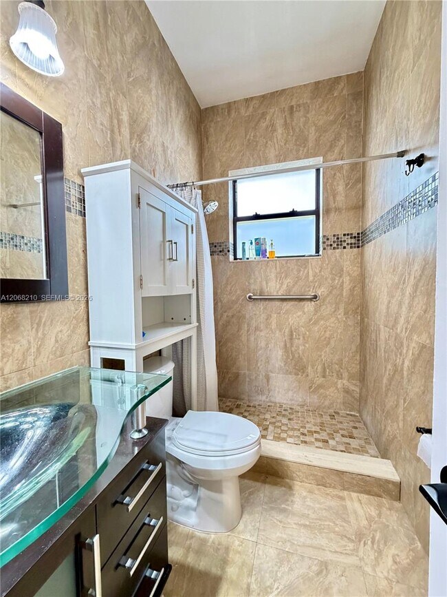 Building Photo - 2802 SW 149th Pl