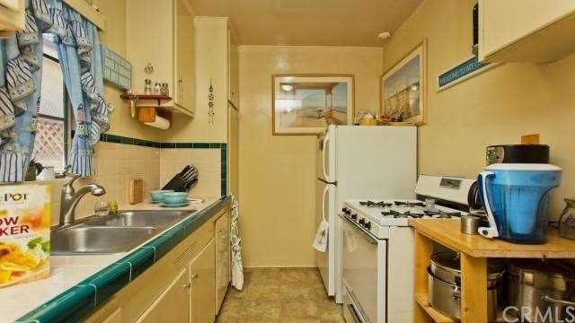 Building Photo - 3704 W Heffron Dr