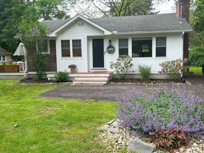 Primary Photo - 36 Whedon Ln