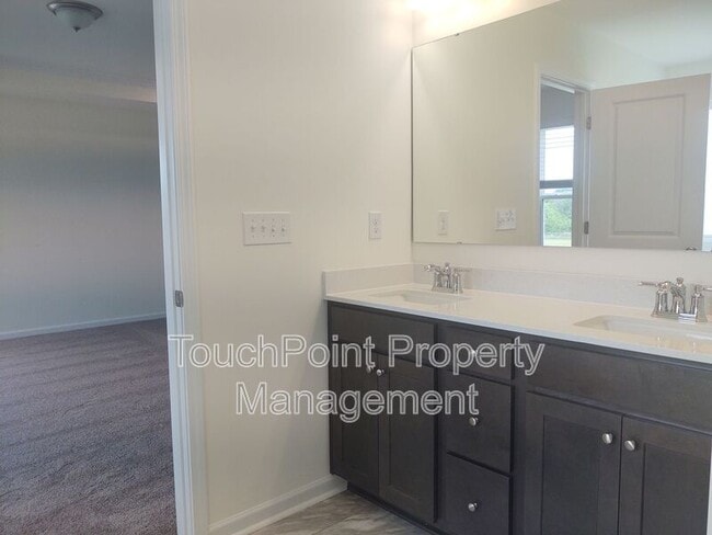 Building Photo - 4701 Stallings Brook Dr