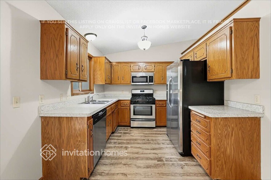 Building Photo - 473 124th Ln NW