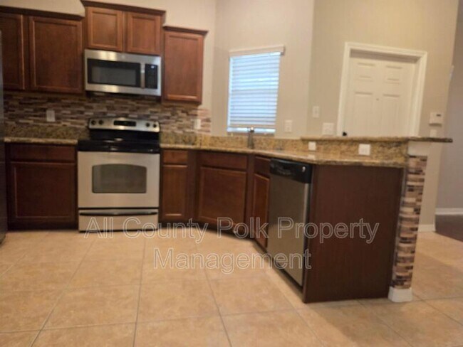 Building Photo - 4159 Shade Tree Lane