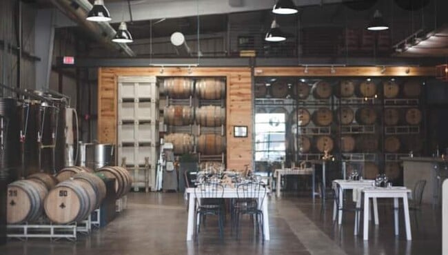 Building Photo - 313 Rowland Dr