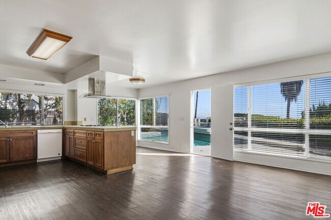 Building Photo - 2695 Cordelia Rd