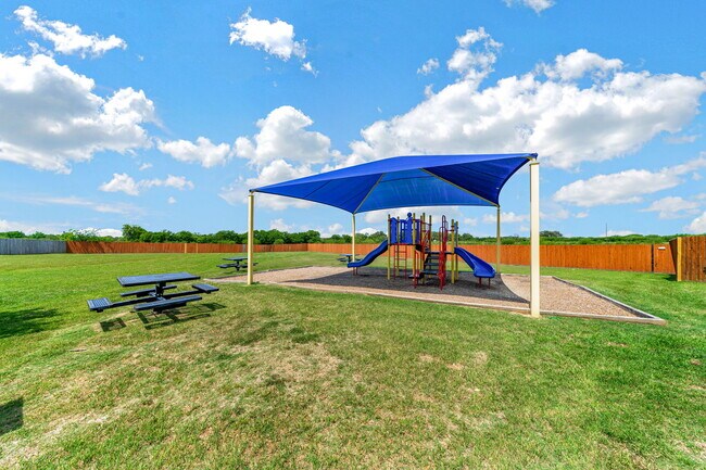 Building Photo - Spacious 4-Bed Home with Fenced Yard and Garage in Cibolo – 2,568 Sq Ft of Comfort