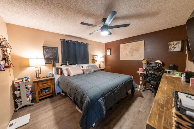 Building Photo - 568 Dome Mountain Ave