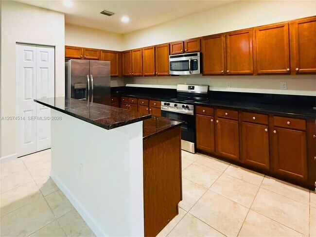 Building Photo - 15149 SW 113th Terrace