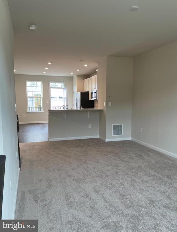 Building Photo - 1113 Rampart Dr