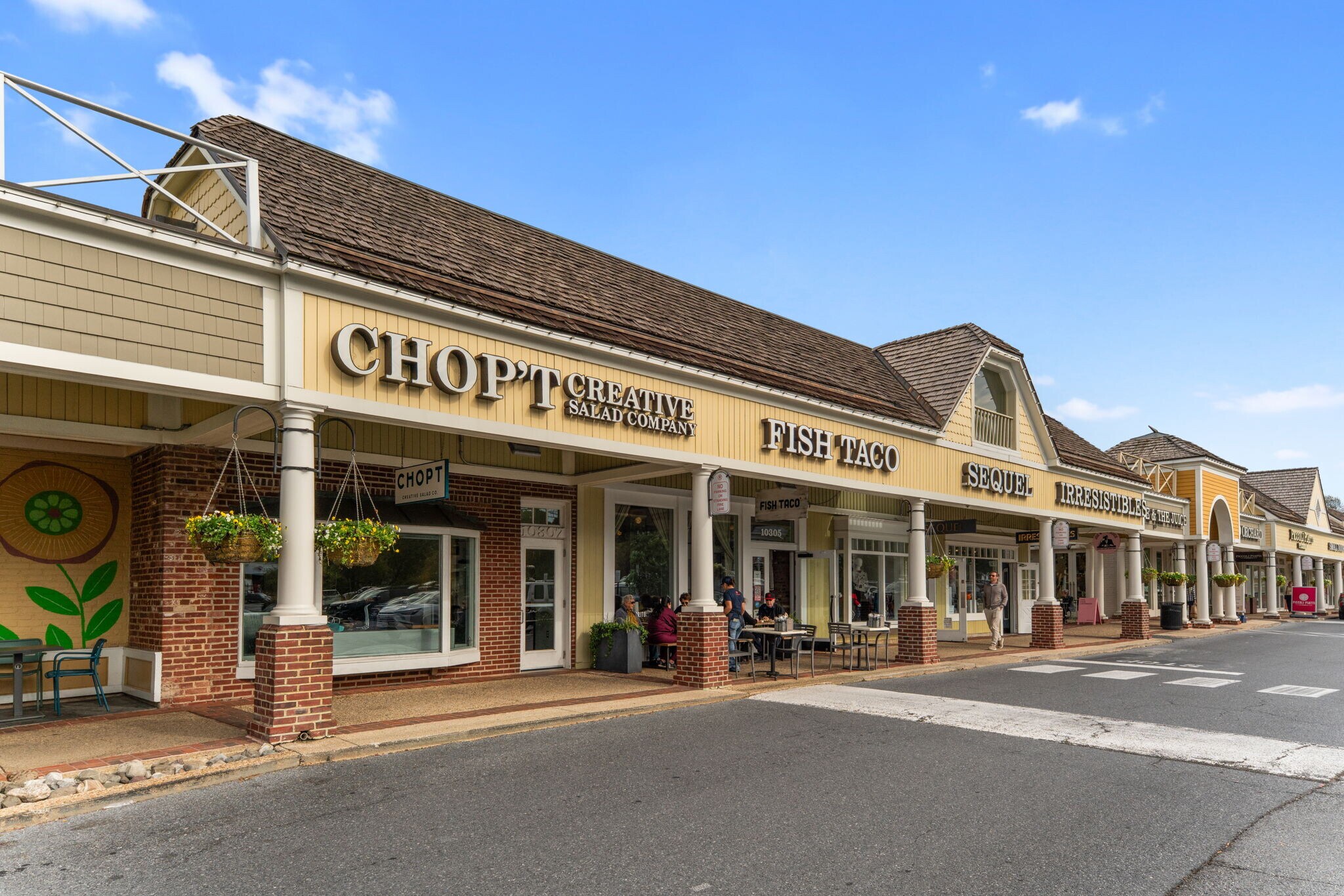 Fish Taco restaurant just 5 minutes away - 9 Snug Hill Ct