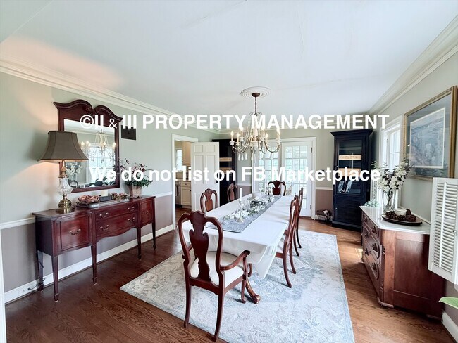 Building Photo - 1314 W Red Bridge Rd