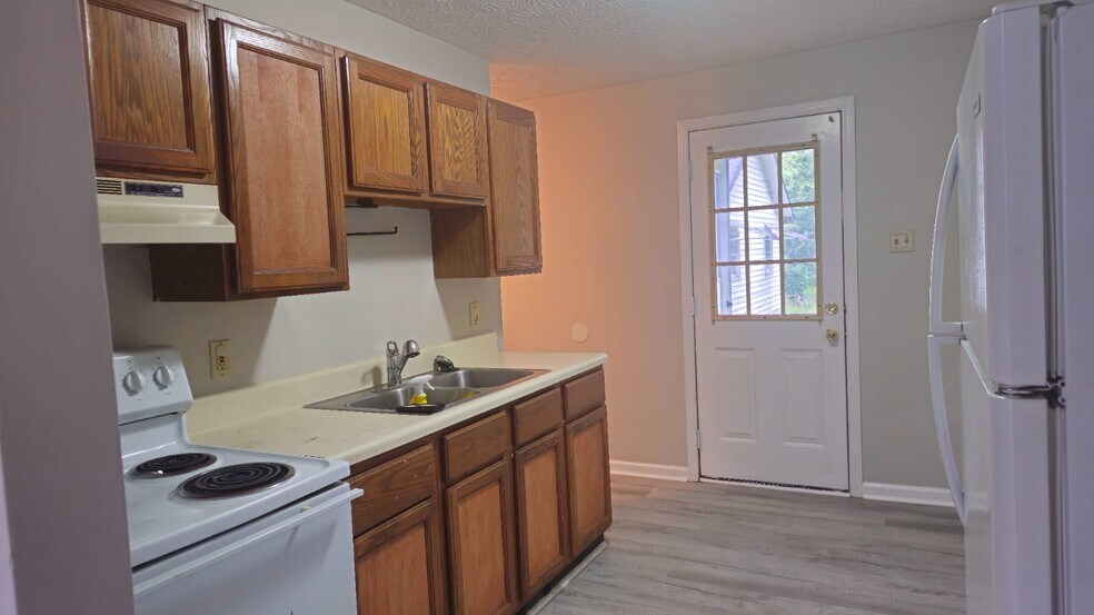 Building Photo - 171 Hamilton Cir