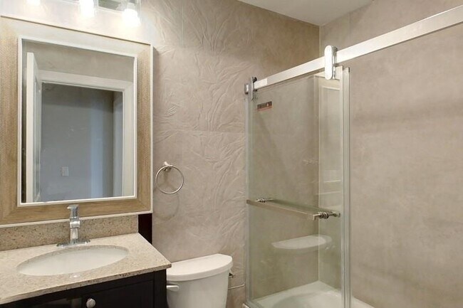 Building Photo - 130 45th St