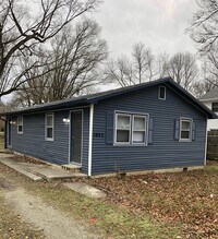 Building Photo - 1623 E 73rd St