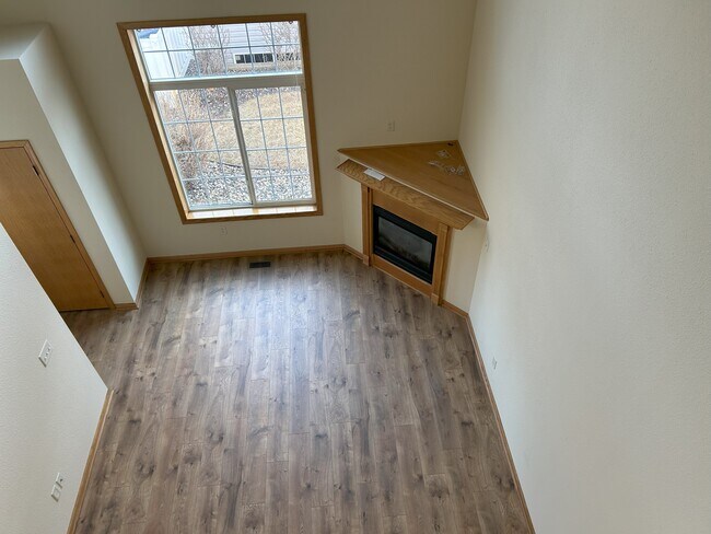 Building Photo - 11399 16th St NE
