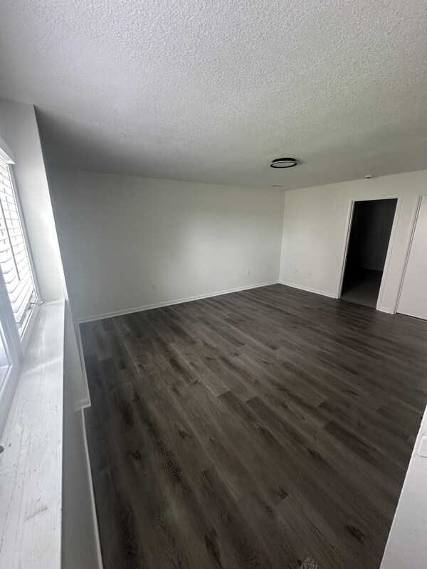Building Photo - 3410 Augusta Dr