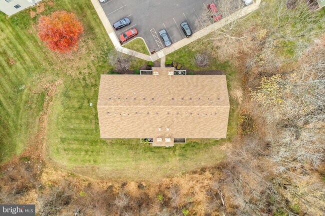 Building Photo - 408 Stockton Ct