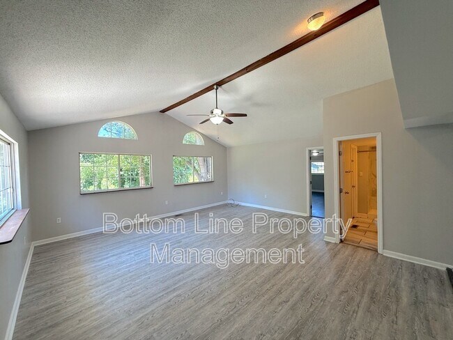Building Photo - 4103 Little Mountain Rd