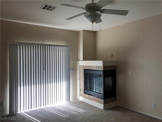 Building Photo - 1012 Royal Birch Ln