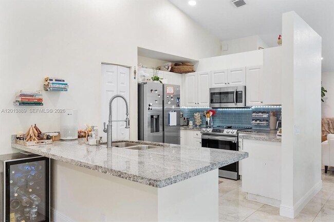 Building Photo - 1516 Zenith Way